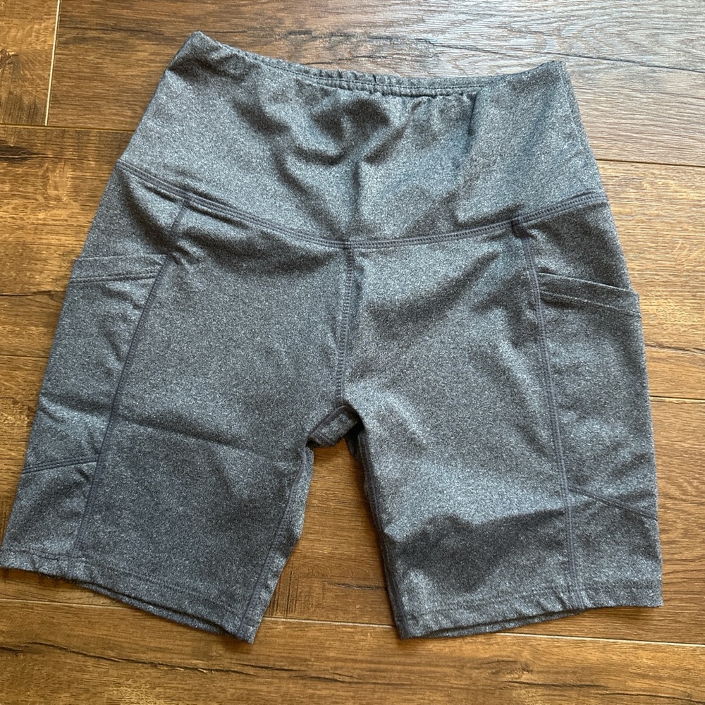 High-Waist Gray Women’s Active Shorts